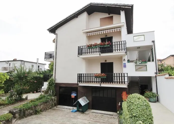 Apartments With A Parking Space Umag - 21460